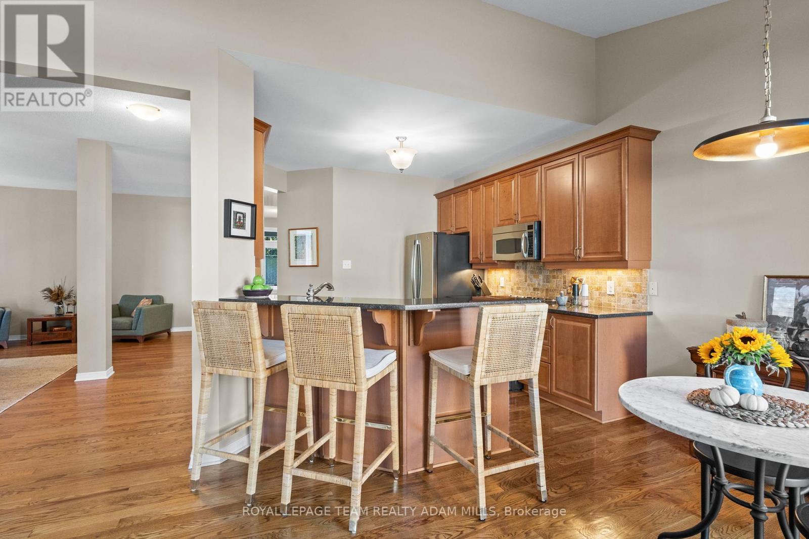 503 Stonechurch Way, Ottawa, Ontario  K2J 0C5 - Photo 14 - X12442580