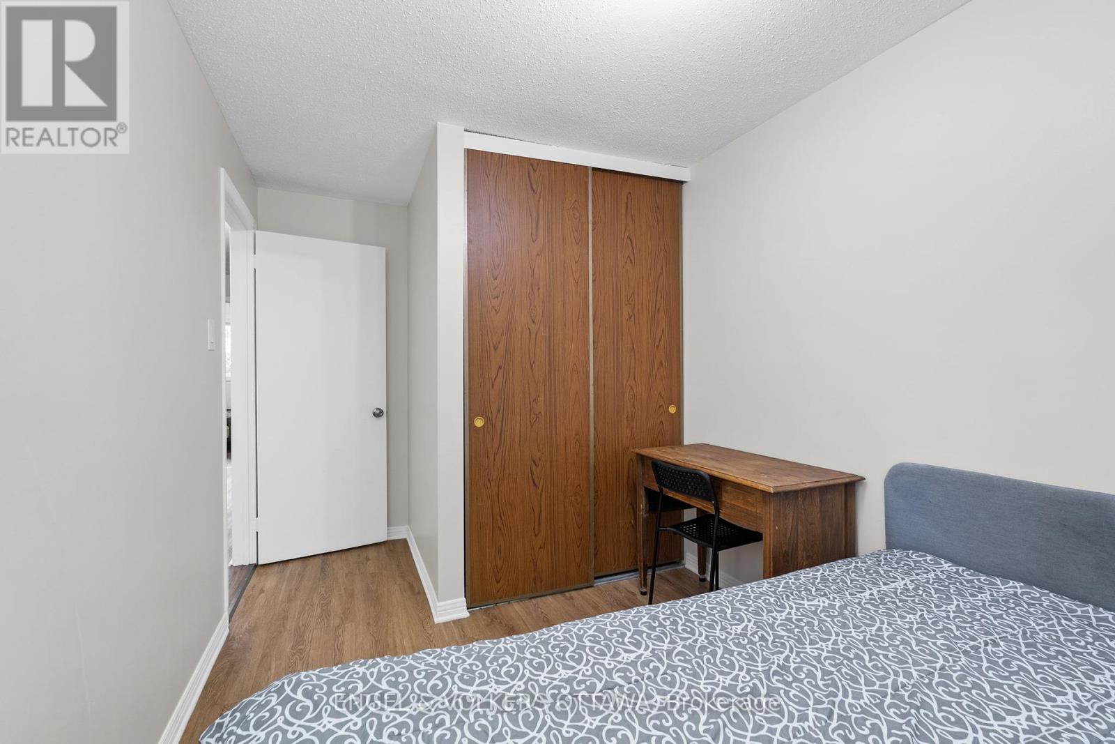 50a Sumac Street, Ottawa, Ontario  K1J 6P7 - Photo 11 - X12442593