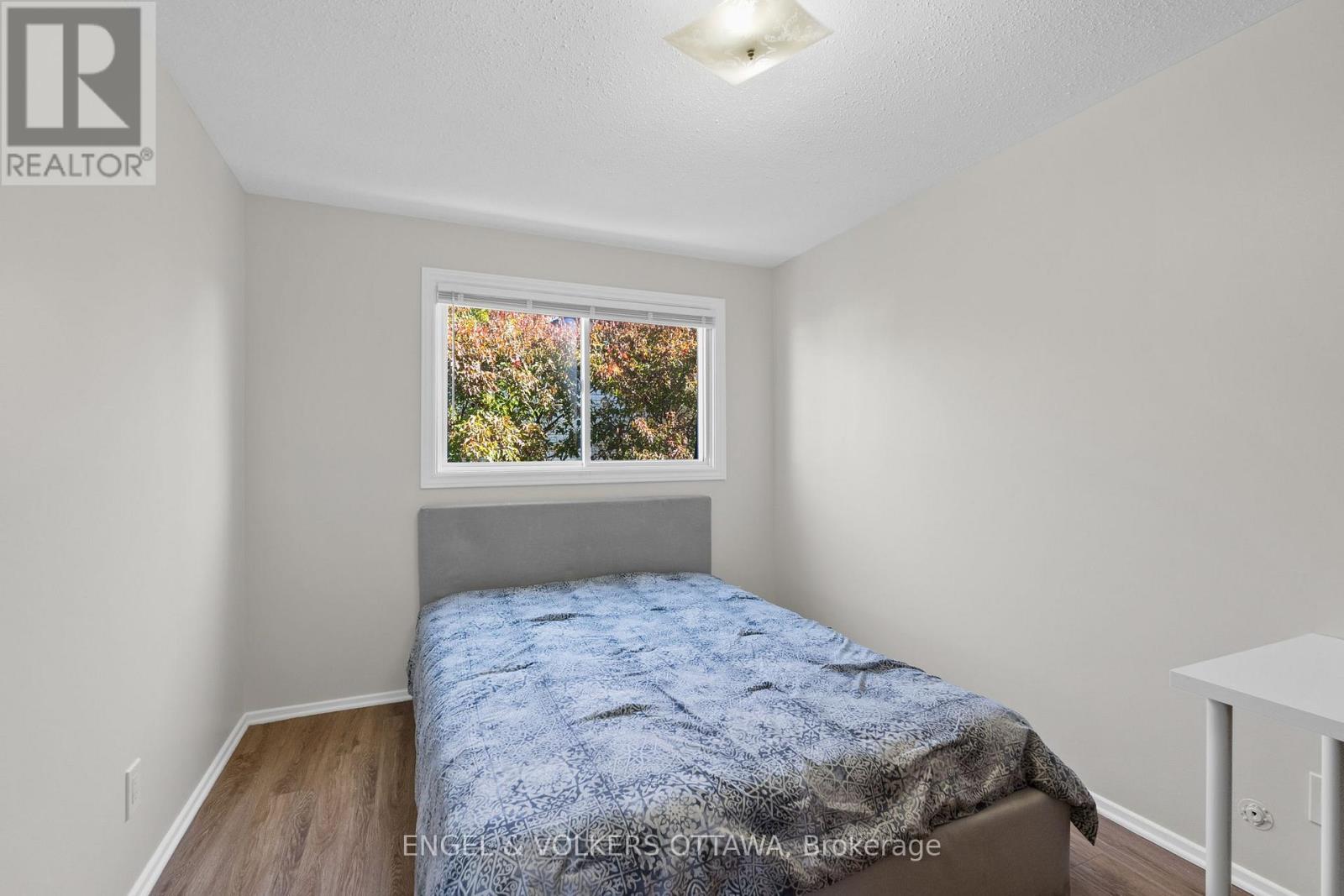 50a Sumac Street, Ottawa, Ontario  K1J 6P7 - Photo 14 - X12442593