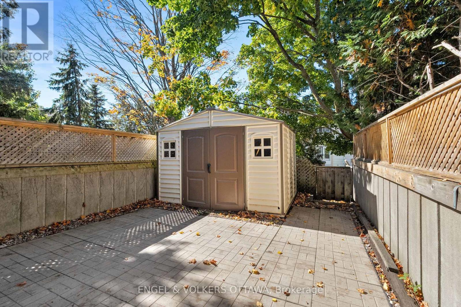 50a Sumac Street, Ottawa, Ontario  K1J 6P7 - Photo 23 - X12442593