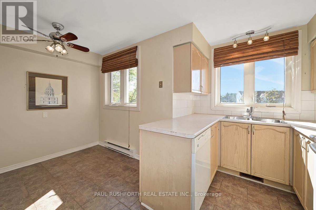 492 Briston Private, Ottawa, Ontario  K1G 5R5 - Photo 8 - X12442634