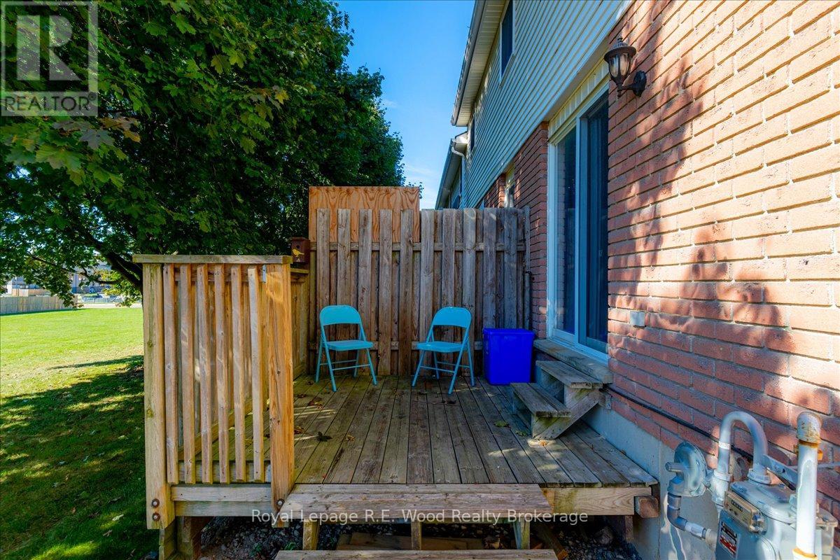 25 - 380 Quarter Town Line, Tillsonburg, Ontario  N4G 5L5 - Photo 5 - X12442613