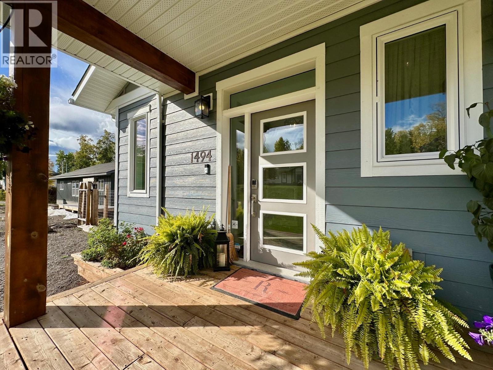 1494 Chestnut Street, Telkwa, British Columbia  V0J 2X0 - Photo 5 - R3055015