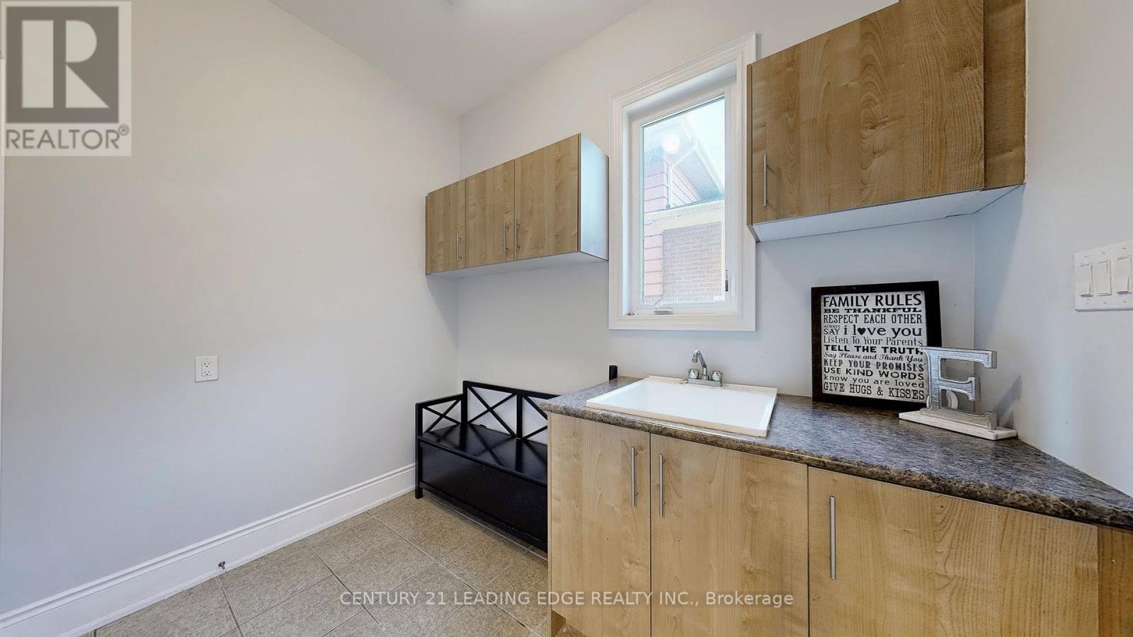 12146 Tenth Line, Whitchurch-Stouffville, Ontario  L4A 6B8 - Photo 22 - N12315537
