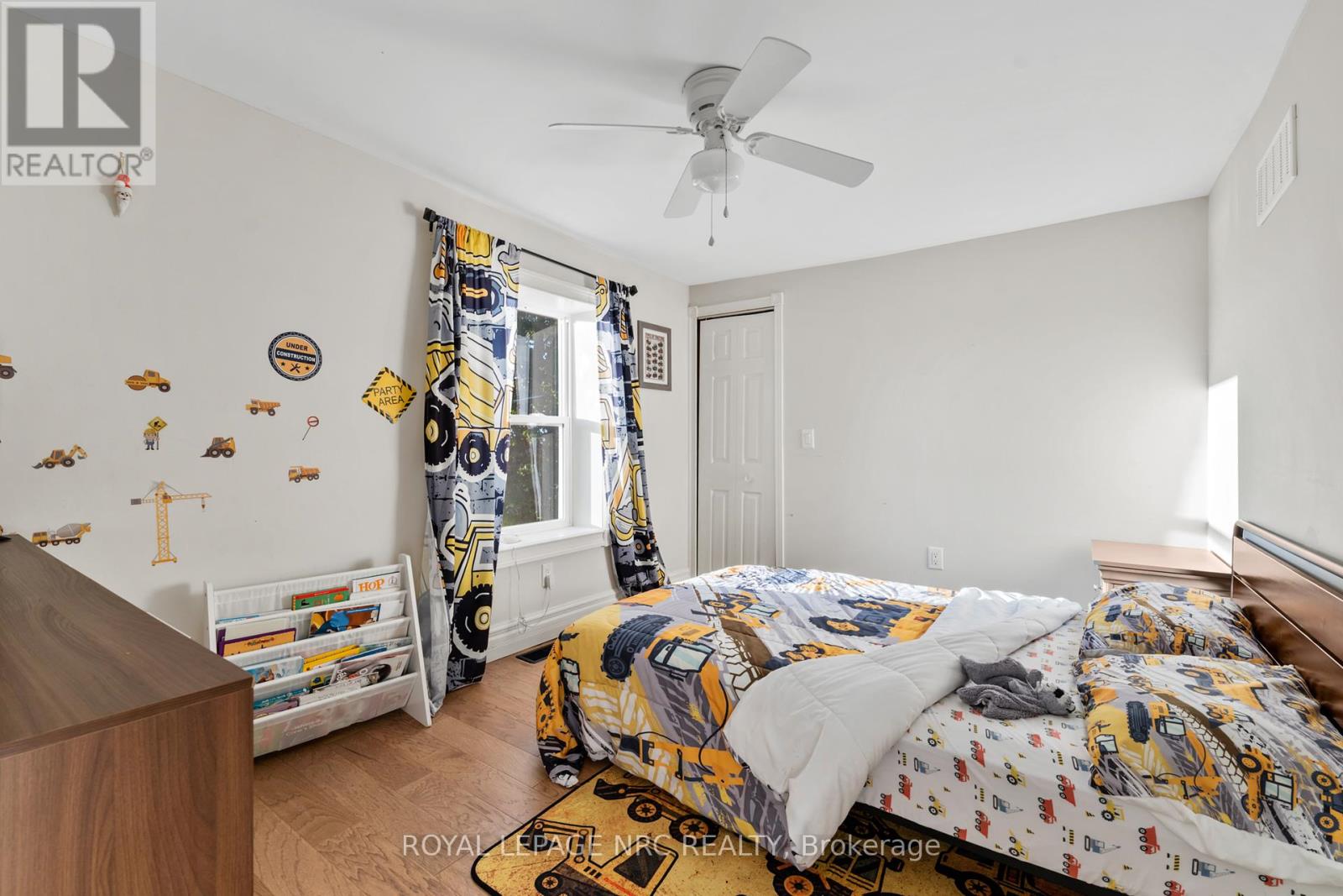4692 Gilmore Road, Fort Erie, Ontario  L0S 1N0 - Photo 48 - X12442247