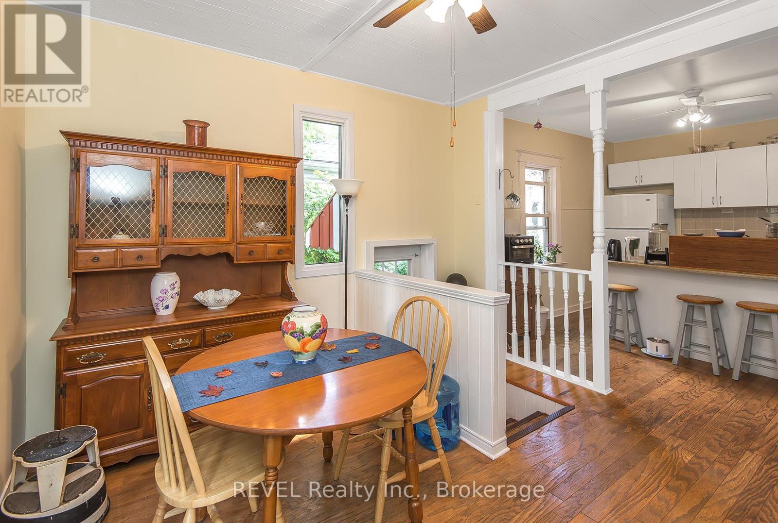 6510 Culp Street, Niagara Falls (Dorchester), Ontario  L2G 2C1 - Photo 10 - X12442609
