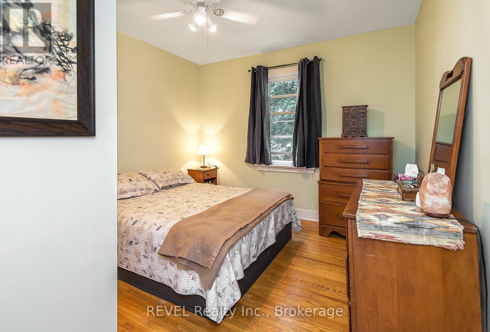 6510 Culp Street, Niagara Falls (Dorchester), Ontario  L2G 2C1 - Photo 12 - X12442609