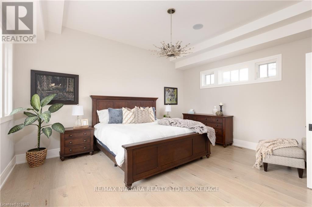 32 Breckenridge Boulevard, St. Catharines (Grapeview), Ontario  L2W 1A7 - Photo 24 - X12442615