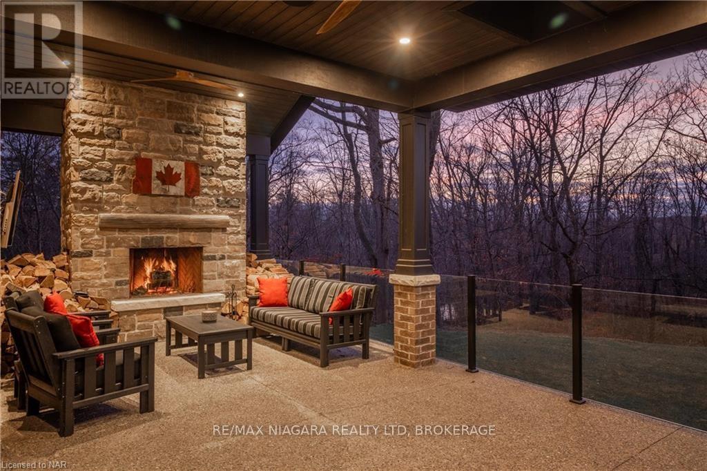 32 Breckenridge Boulevard, St. Catharines (Grapeview), Ontario  L2W 1A7 - Photo 8 - X12442615