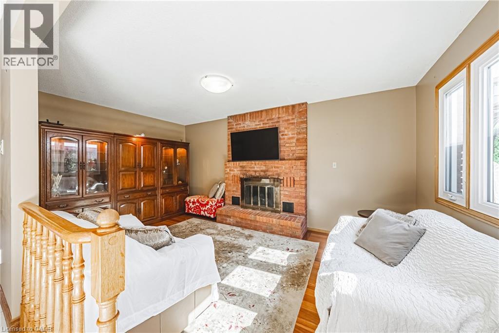 19 Glenhaven Court, Hamilton, Ontario  L9C 7G4 - Photo 8 - 40775363