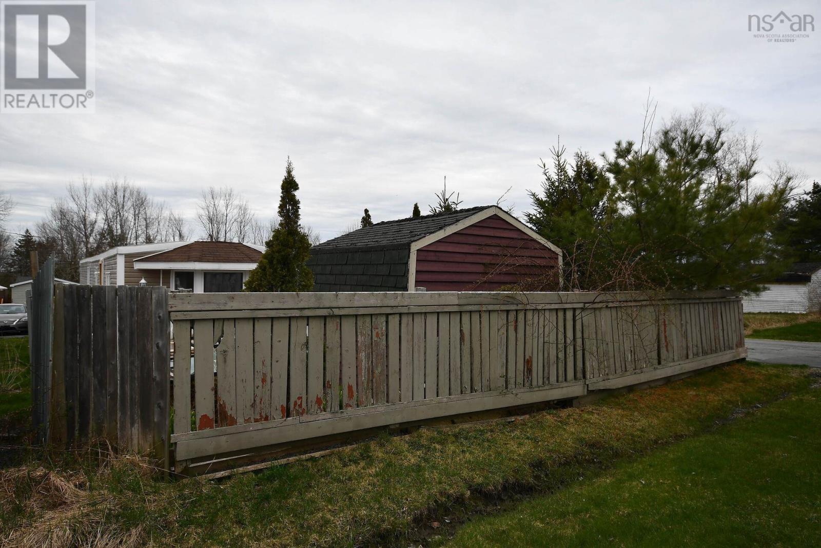 286 Parklane Drive, Lower Sackville, Nova Scotia  B4C 2X5 - Photo 36 - 202525015