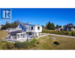 11 Harbourview Drive, Watt Section, Ca