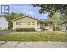 28 Pettigrove Crescent, Fredericton, New Brunswick