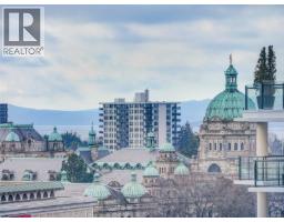 1010 751 Fairfield Rd Astoria, Victoria, Ca