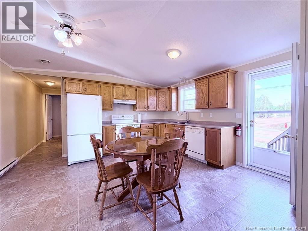 27 Sophie Drive, Dieppe, New Brunswick  E1A 7X5 - Photo 5 - NB127787