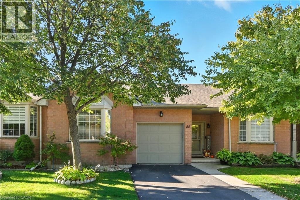 55 NORTHERN BREEZE Street Unit# 33, Hamilton, Ontario