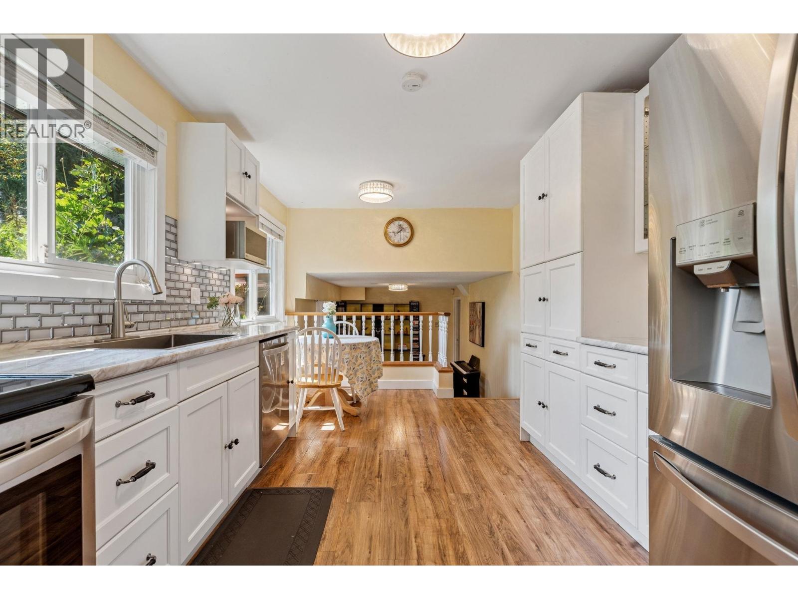 1068 Spruce Street, Port Coquitlam, British Columbia  V3B 4X6 - Photo 10 - R3055010