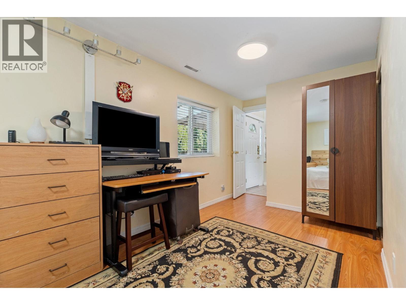 1068 Spruce Street, Port Coquitlam, British Columbia  V3B 4X6 - Photo 22 - R3055010