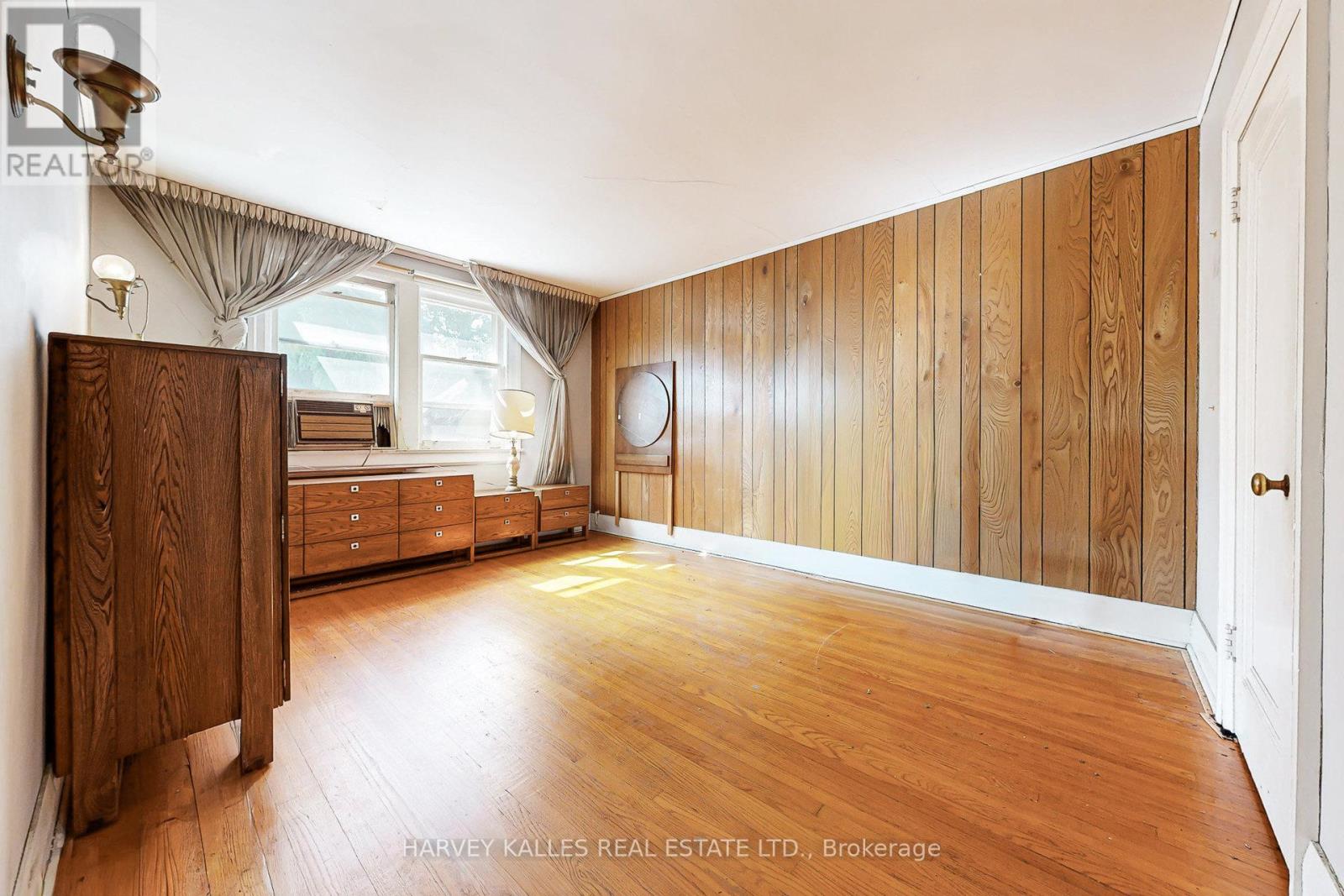99 Glenrose Avenue, Toronto (Rosedale-Moore Park), Ontario  M4T 1K7 - Photo 11 - C12442345