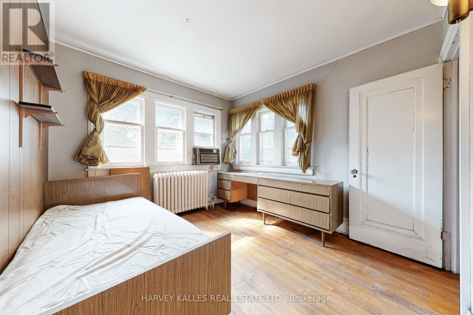 99 Glenrose Avenue, Toronto (Rosedale-Moore Park), Ontario  M4T 1K7 - Photo 12 - C12442345