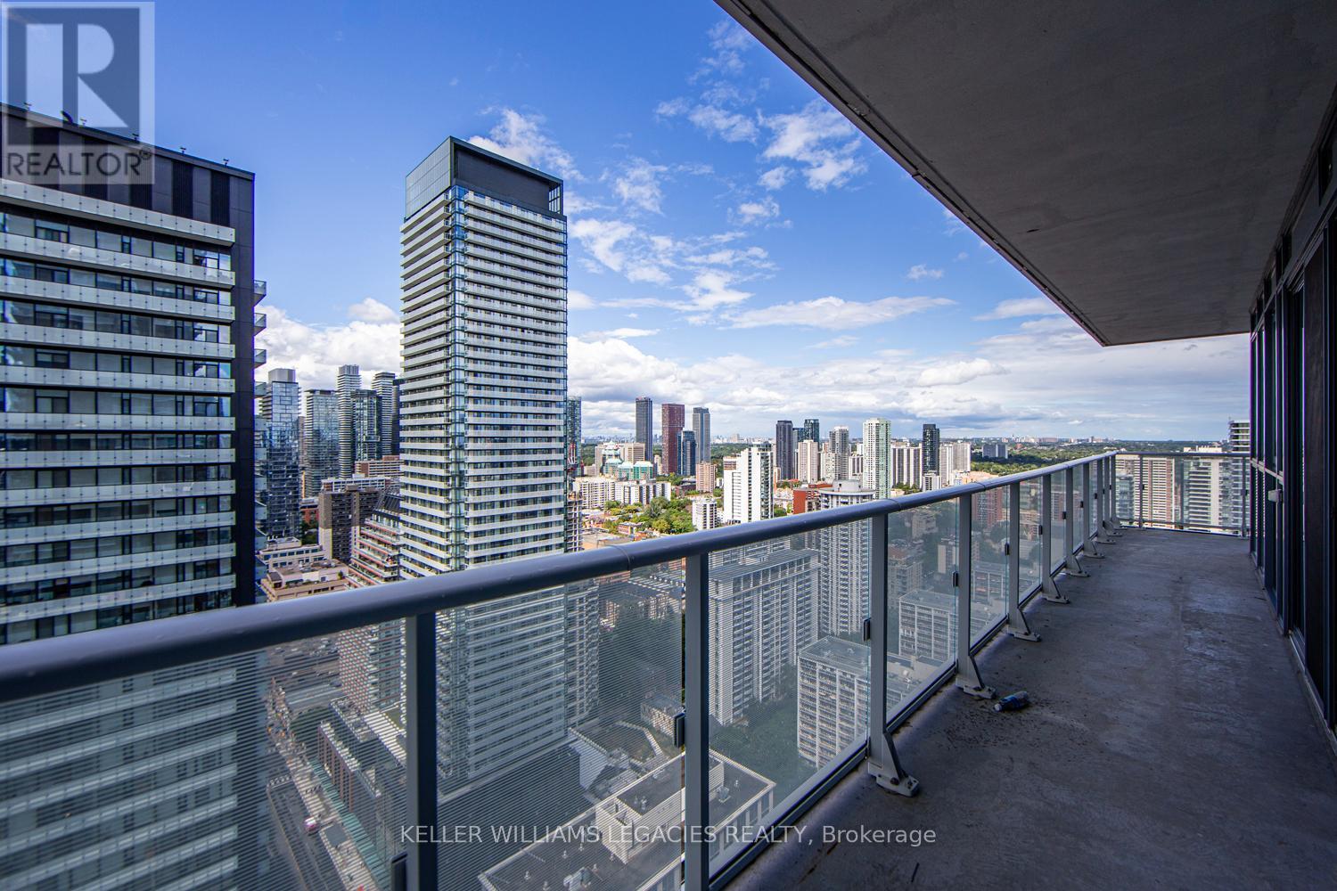 3705 - 7 Grenville Street, Toronto (Bay Street Corridor), Ontario  M4Y 0E9 - Photo 17 - C12442364