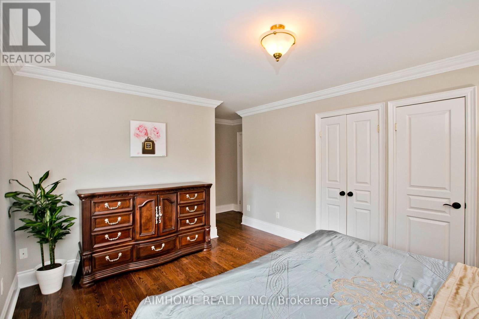 401 Longmore Street, Toronto (Willowdale East), Ontario  M2N 5C2 - Photo 16 - C12442411