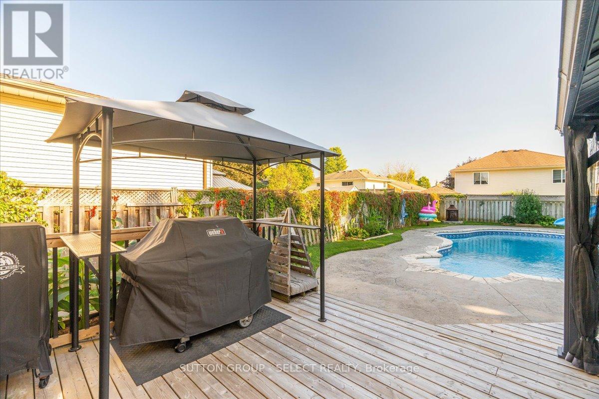 169 Saddy Avenue, London East, Ontario  N5V 4N1 - Photo 33 - X12440708