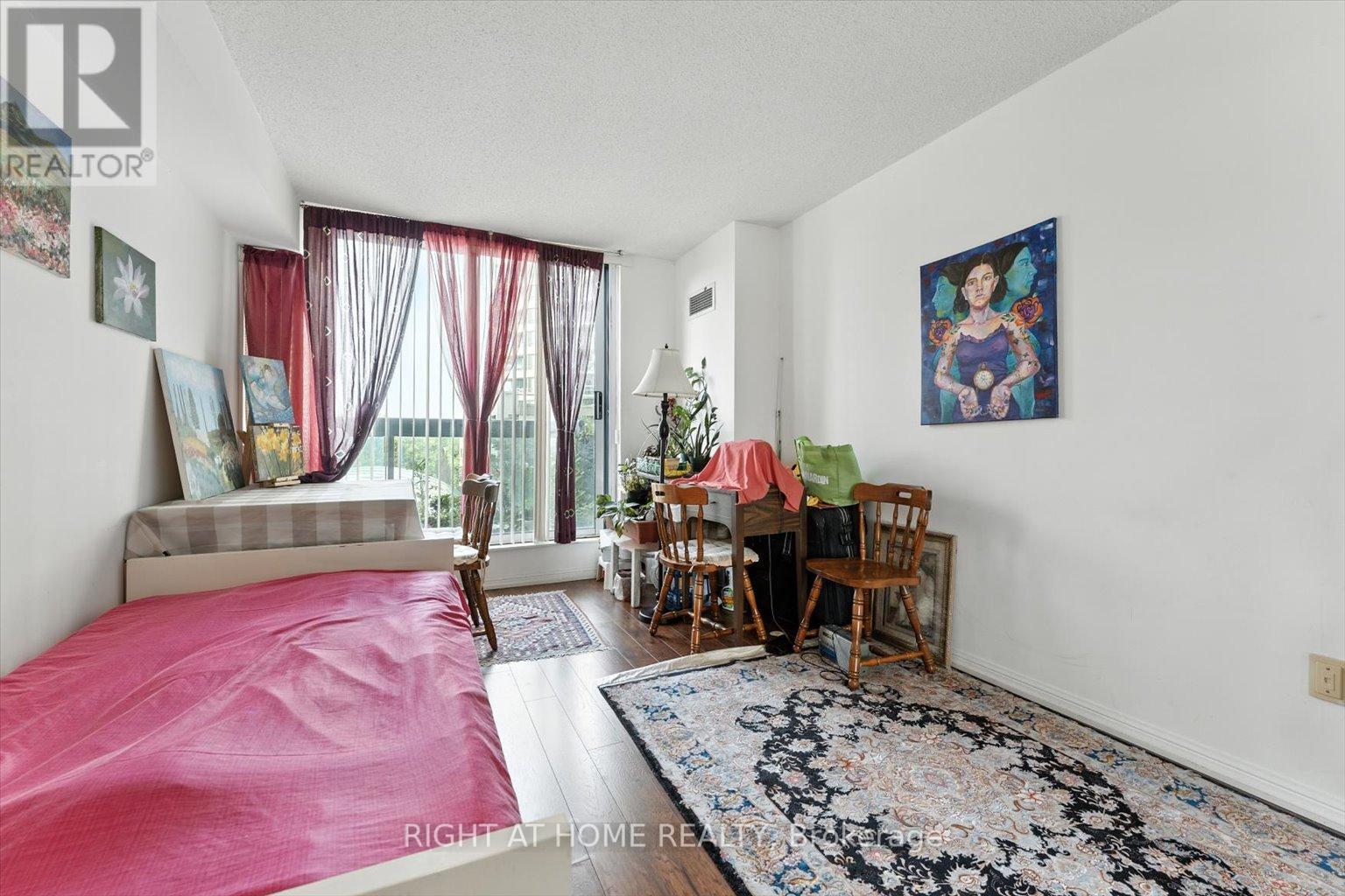 308 - 23 Lorraine Drive, Toronto (Willowdale West), Ontario  M2N 6Z6 - Photo 10 - C12442455