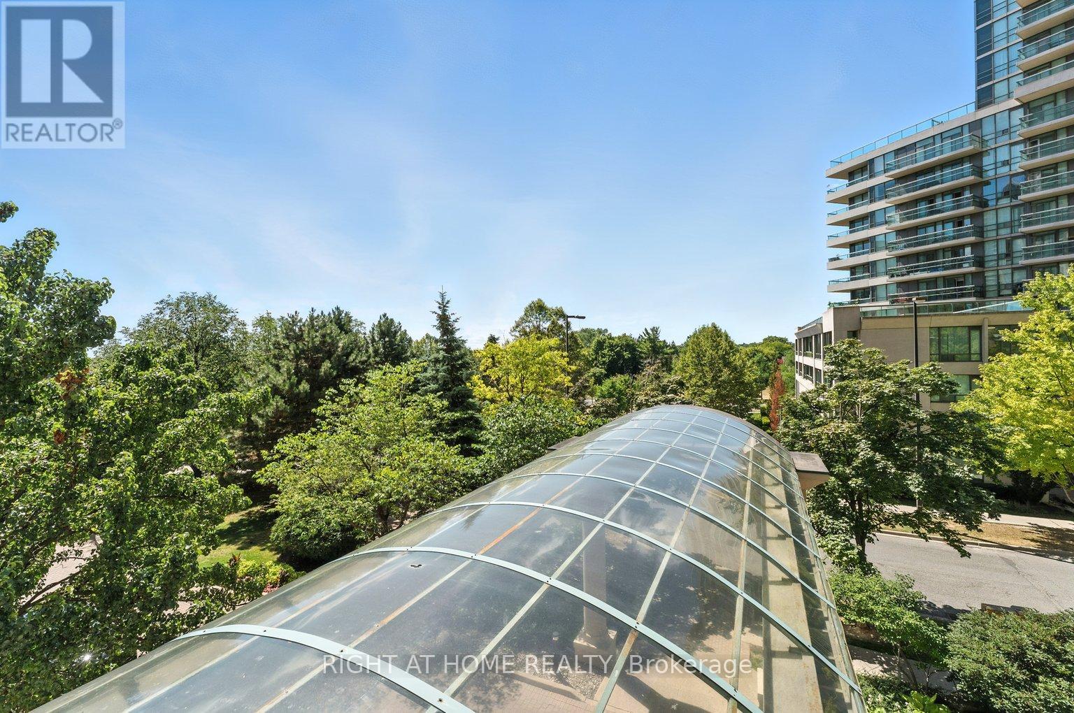 308 - 23 Lorraine Drive, Toronto (Willowdale West), Ontario  M2N 6Z6 - Photo 12 - C12442455