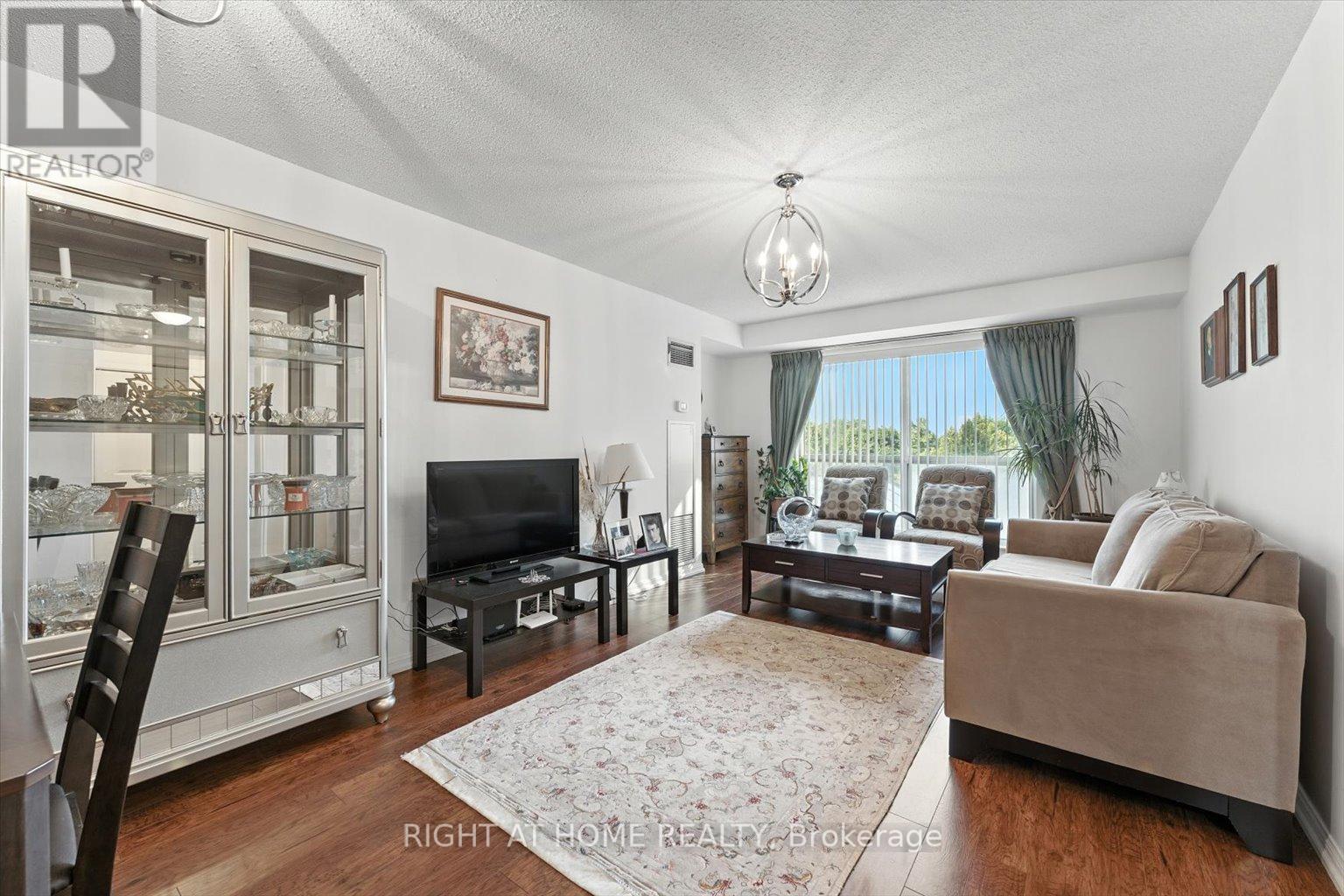 308 - 23 Lorraine Drive, Toronto (Willowdale West), Ontario  M2N 6Z6 - Photo 4 - C12442455