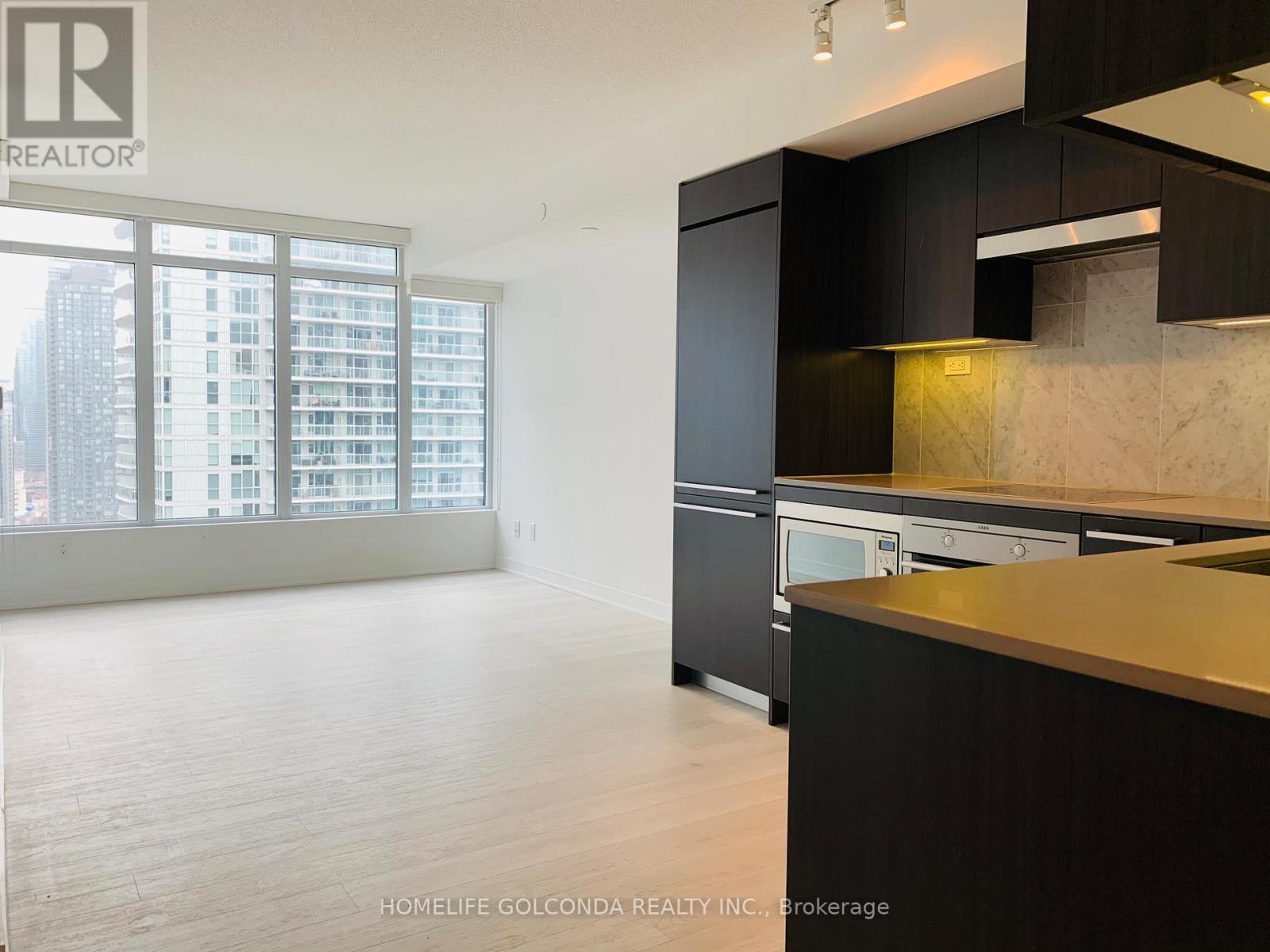 3211 - 70 Queens Wharf Road, Toronto, Ontario  M5V 0J2 - Photo 6 - C12442491