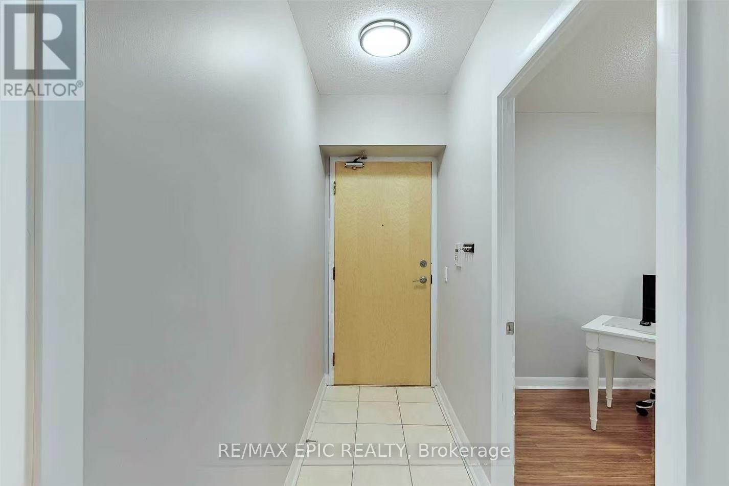 1501 - 4978 Yonge Street, Toronto, Ontario  M2N 7G8 - Photo 13 - C12442500