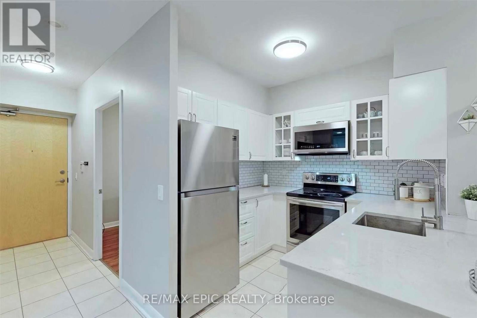 1501 - 4978 Yonge Street, Toronto, Ontario  M2N 7G8 - Photo 4 - C12442500