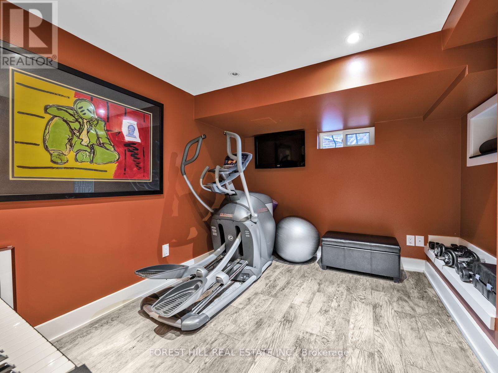 67 Duggan Avenue, Toronto, Ontario  M4V 1Y1 - Photo 27 - C12442512