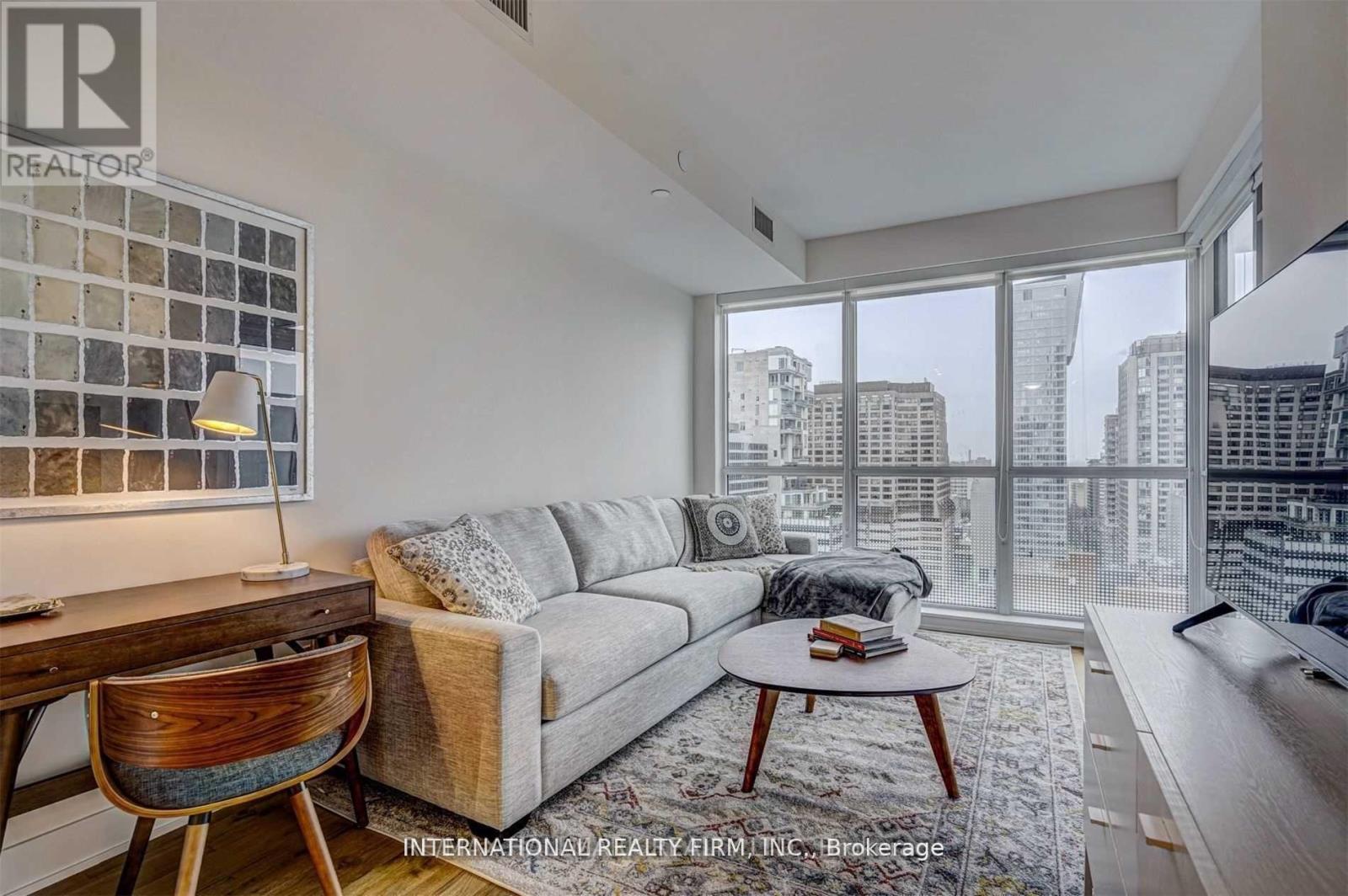1903 - 88 Cumberland Street, Toronto (Annex), Ontario  M5R 3V1 - Photo 1 - C12442526