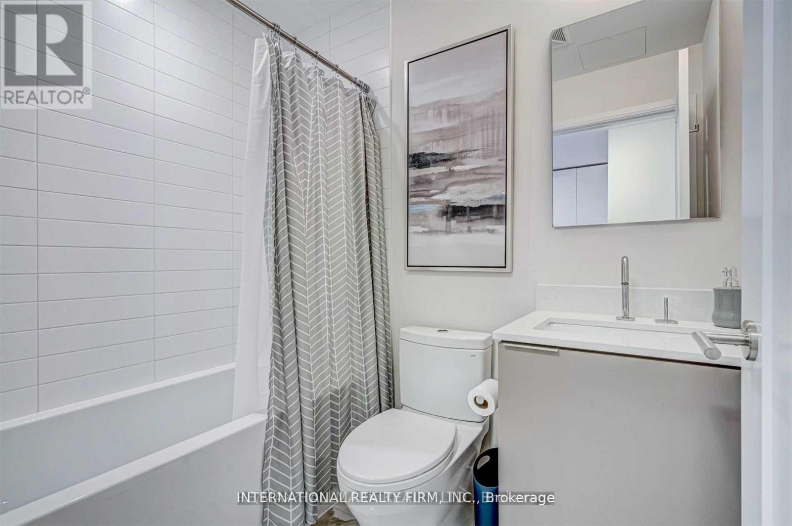1903 - 88 Cumberland Street, Toronto (Annex), Ontario  M5R 3V1 - Photo 10 - C12442526