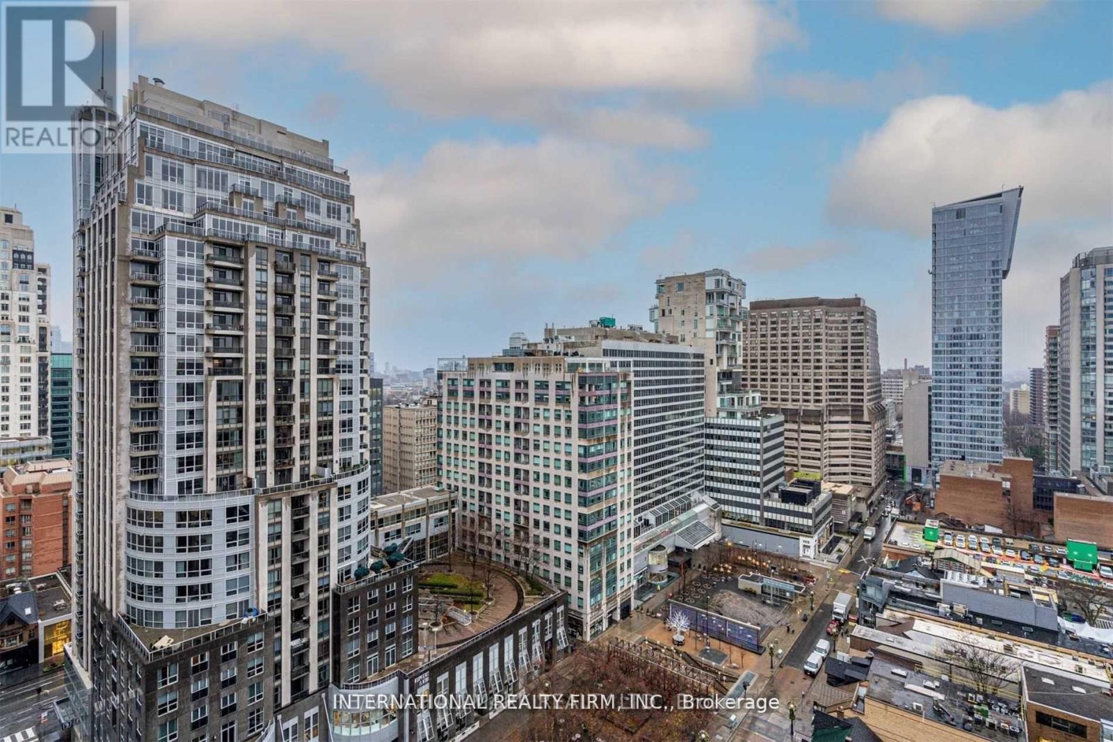 1903 - 88 Cumberland Street, Toronto (Annex), Ontario  M5R 3V1 - Photo 13 - C12442526