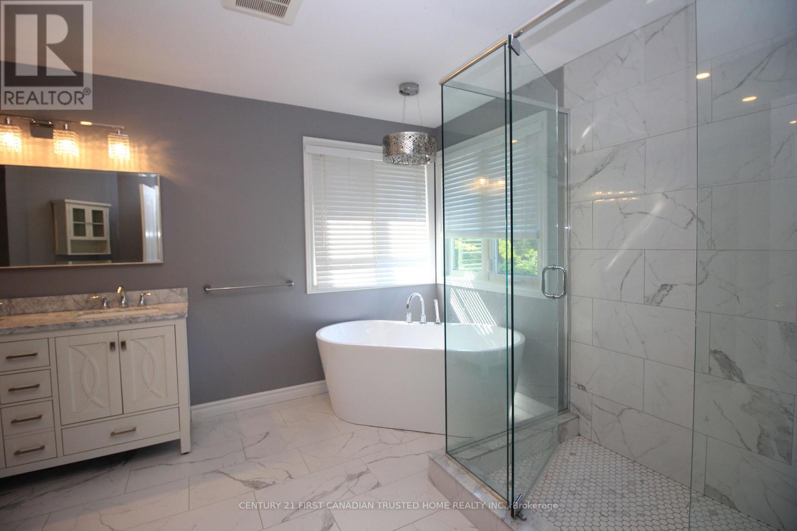 157 Mcgarrell Drive, London North, Ontario  N6B 1R1 - Photo 22 - X12442301