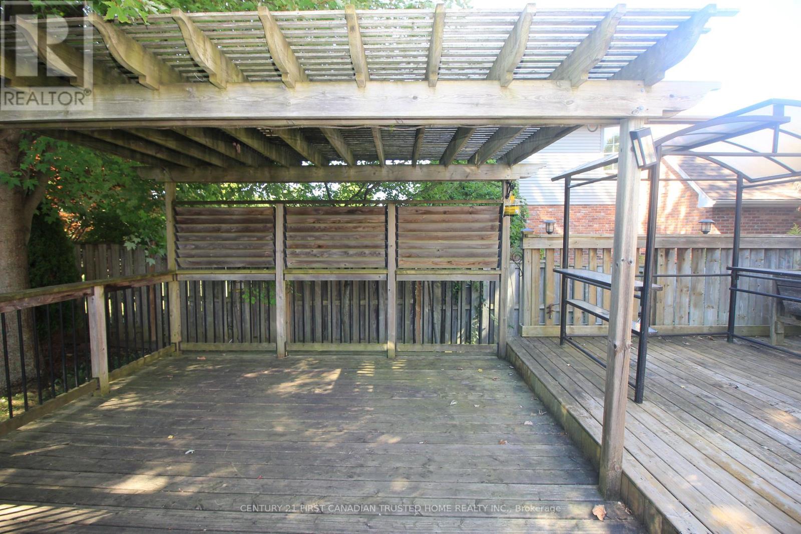 157 Mcgarrell Drive, London North, Ontario  N6B 1R1 - Photo 46 - X12442301