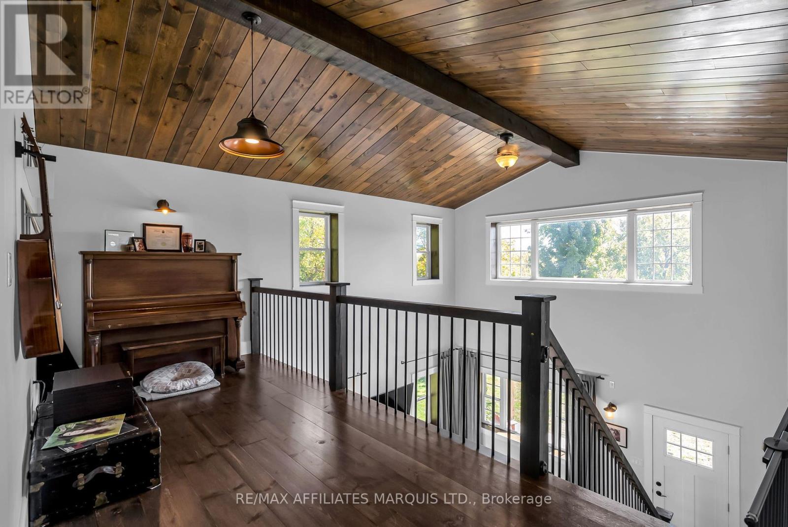 18879 County Road 22, North Glengarry, Ontario  K0C 1T0 - Photo 11 - X12442618