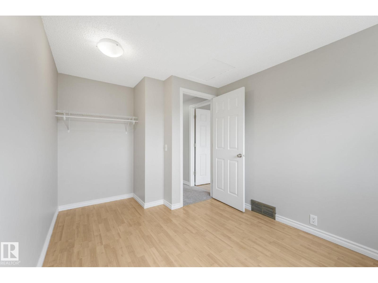2110 54 St Nw, Edmonton, Alberta  T6L 4T9 - Photo 20 - E4460615