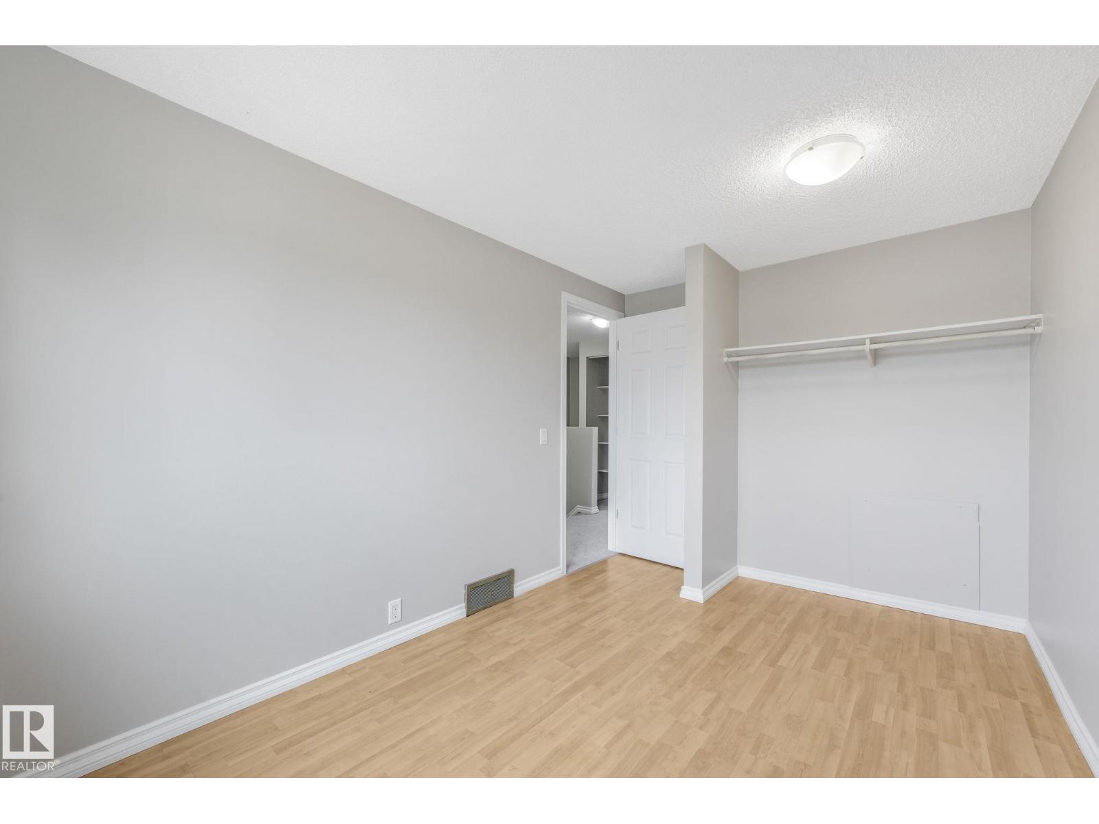 2110 54 St Nw, Edmonton, Alberta  T6L 4T9 - Photo 22 - E4460615