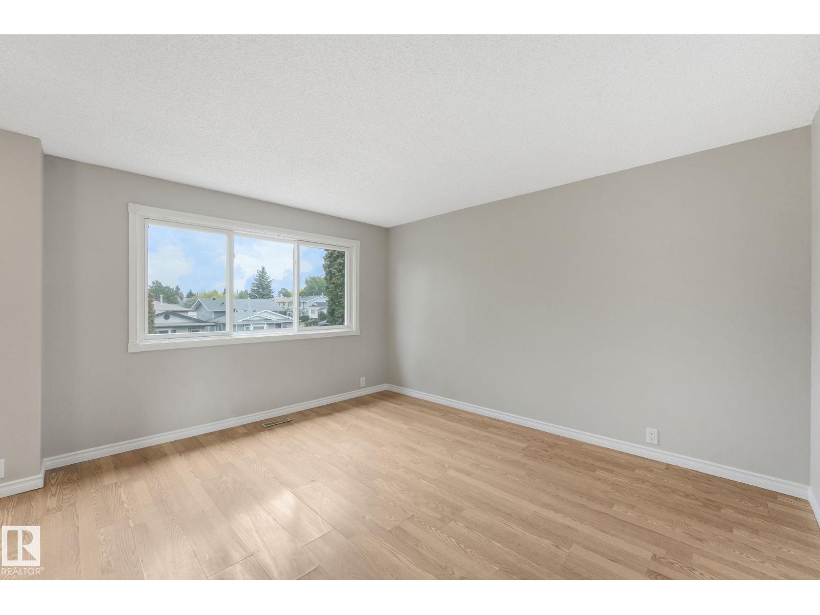 2110 54 St Nw, Edmonton, Alberta  T6L 4T9 - Photo 6 - E4460615