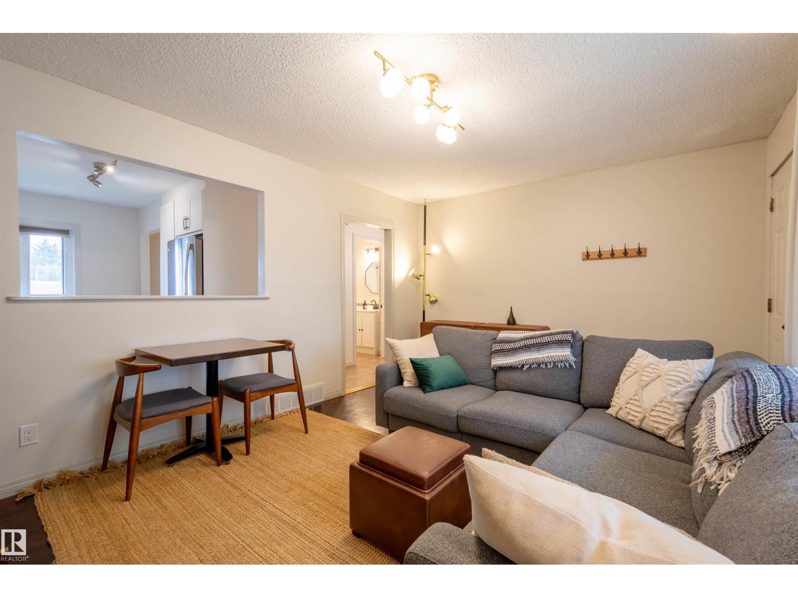 10455 163 St Nw, Edmonton, Alberta  T5P 3N9 - Photo 11 - E4460617