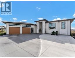 51 Coulee Ridge Drive SW SW Southridge