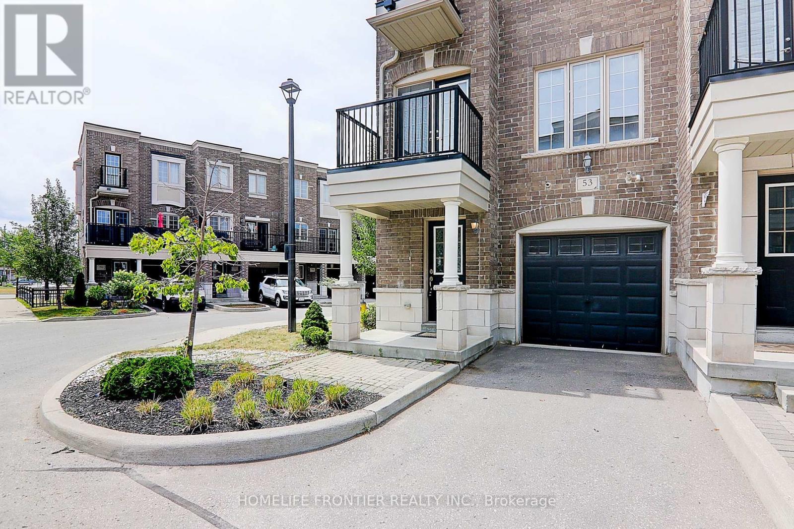 53 Ferris Square, Clarington (Courtice), Ontario  L1E 0J2 - Photo 2 - E12442355