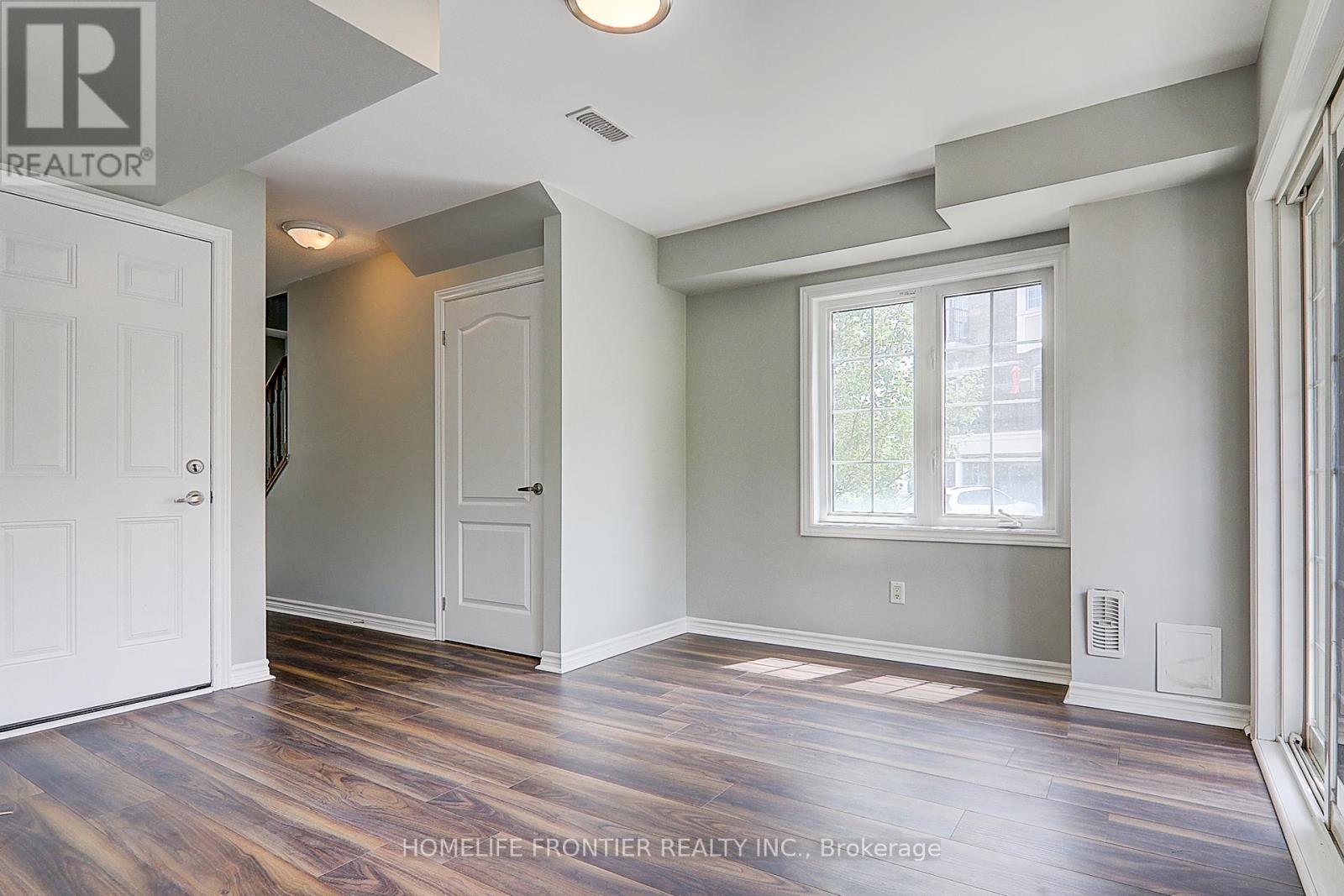 53 Ferris Square, Clarington (Courtice), Ontario  L1E 0J2 - Photo 6 - E12442355
