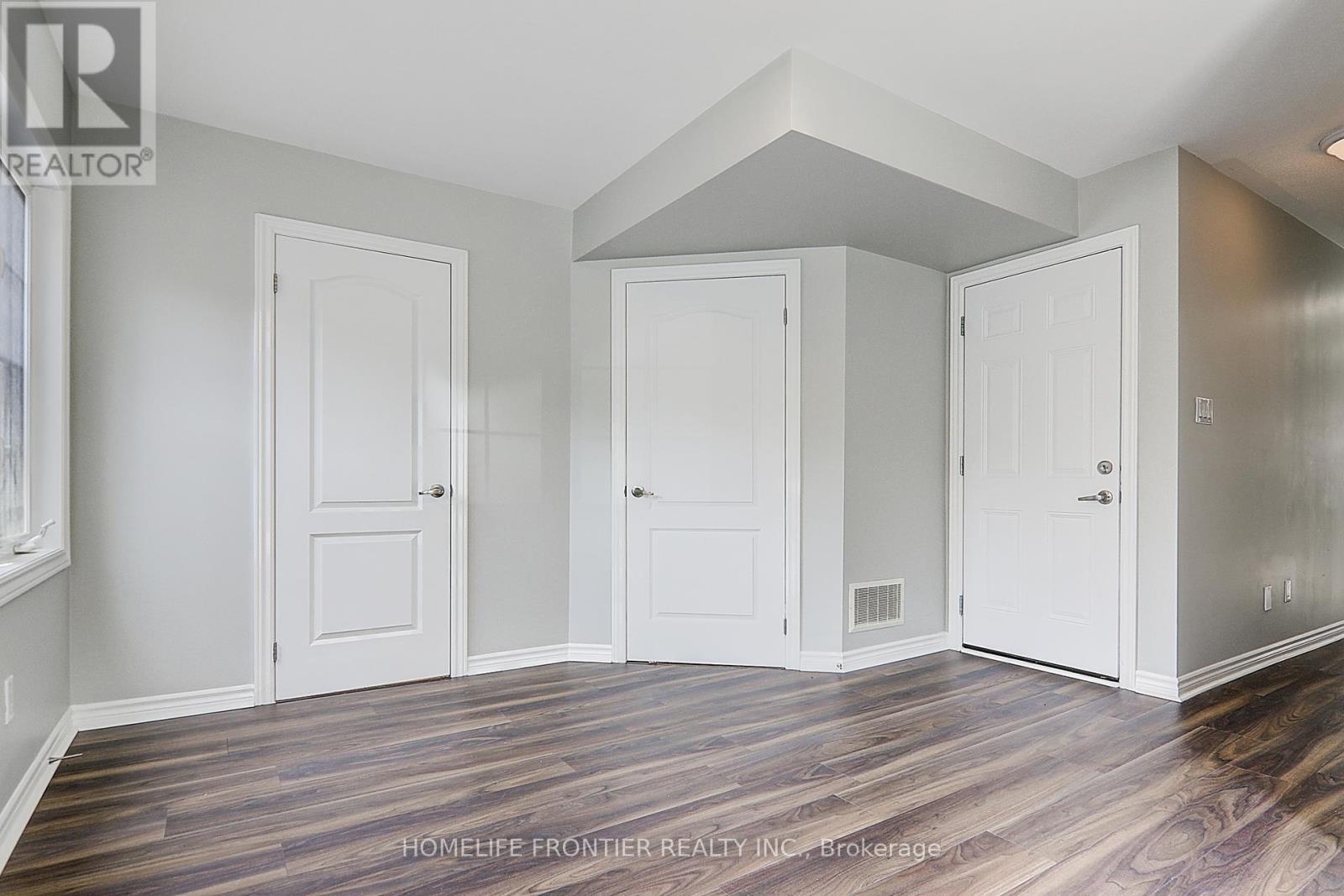 53 Ferris Square, Clarington (Courtice), Ontario  L1E 0J2 - Photo 7 - E12442355