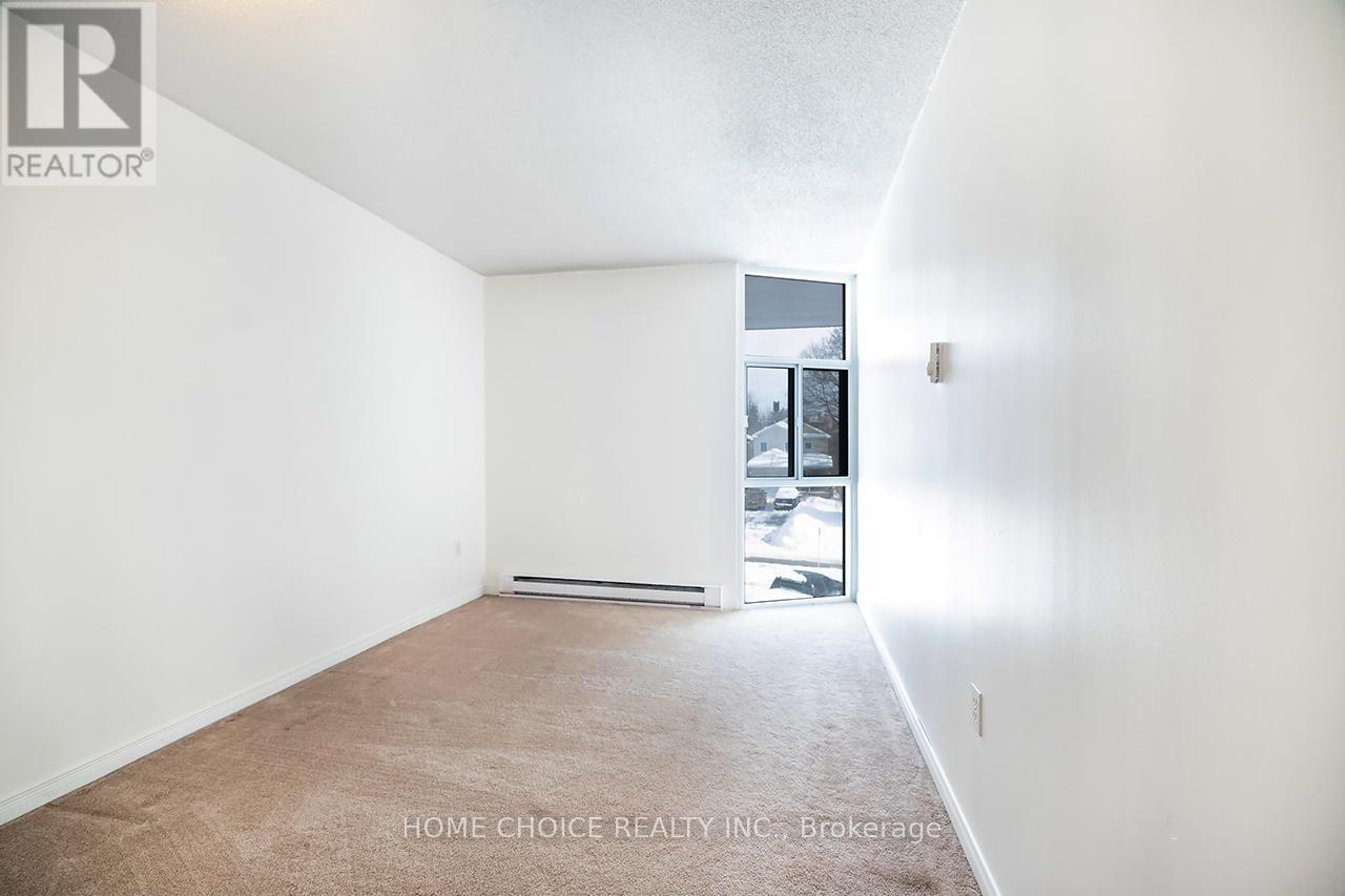 412 - 454 Centre Street, Oshawa (Central), Ontario  L1H 4C2 - Photo 21 - E12442469