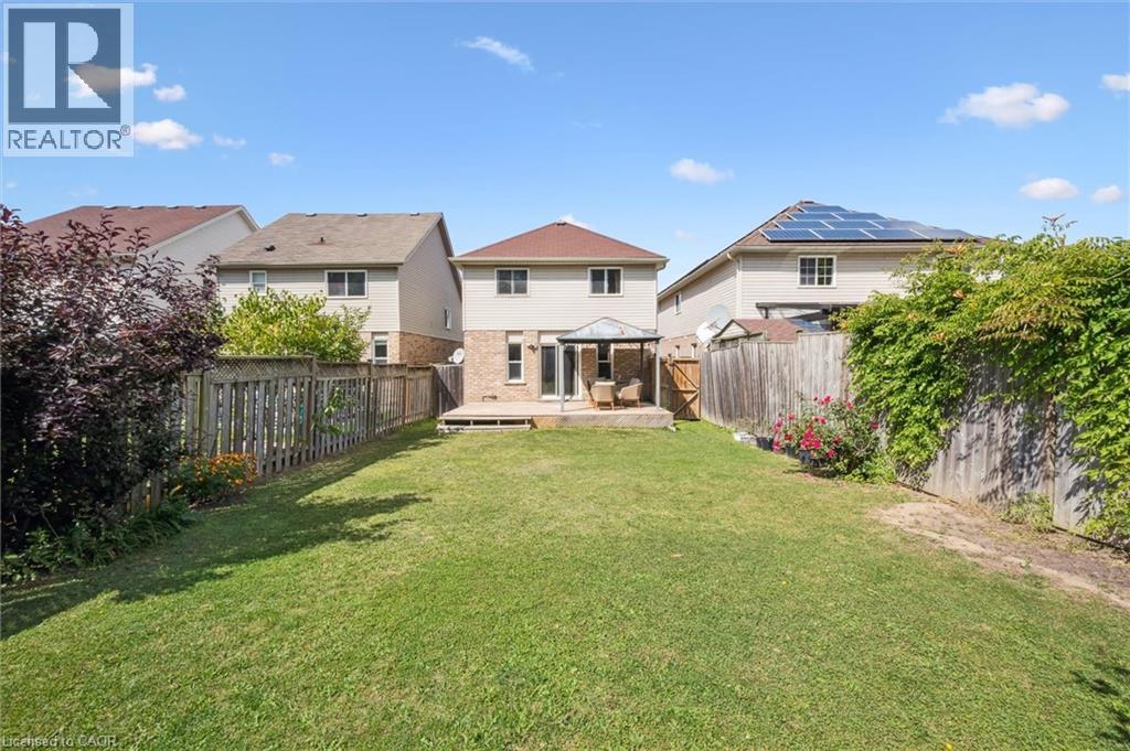 7 Mahogany Street, Kitchener, Ontario  N2E 3Z2 - Photo 36 - 40775391